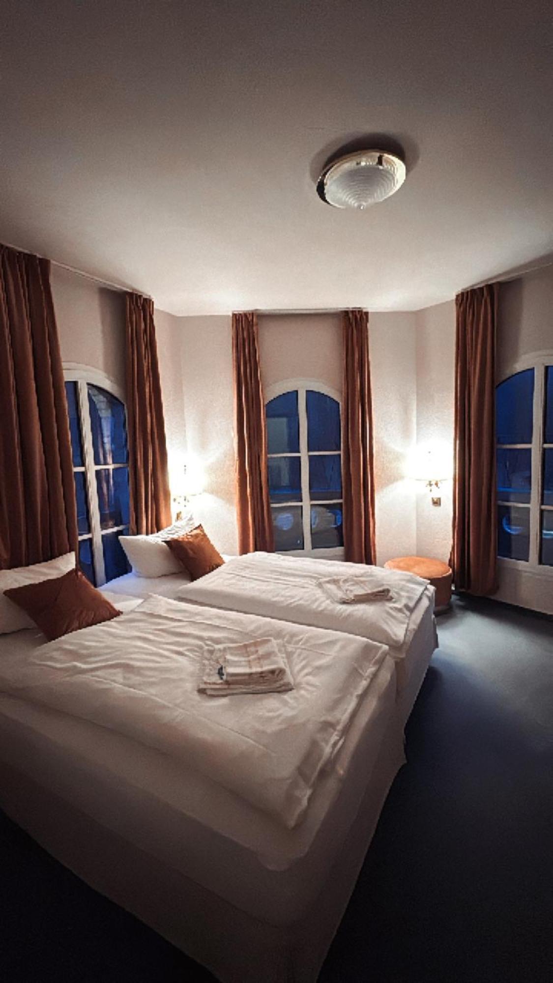 Hotel Bodeblick 塔勒 外观 照片