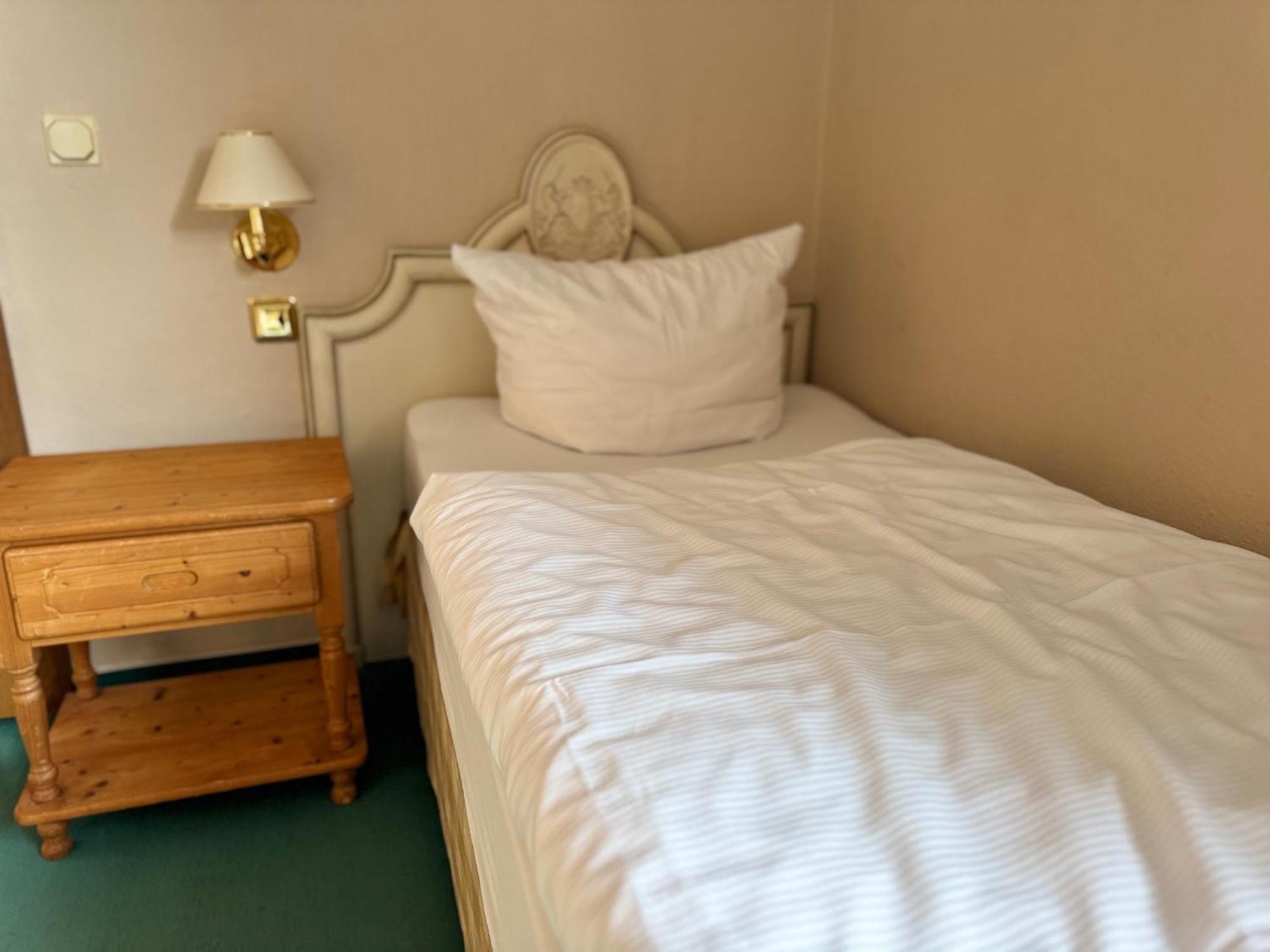 Hotel Bodeblick 塔勒 外观 照片